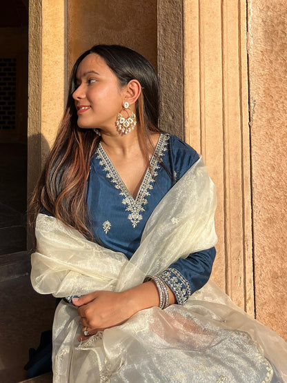 Pushp Silk Blend Kurta and Trouser Set with Organza Dupatta - FitVibe Fashion