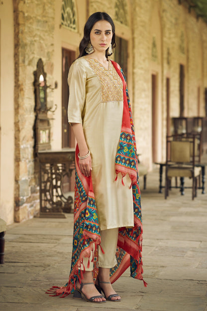 Maya Women Kurta and Trousers Pant Set Silk Blend - FitVibe Fashion