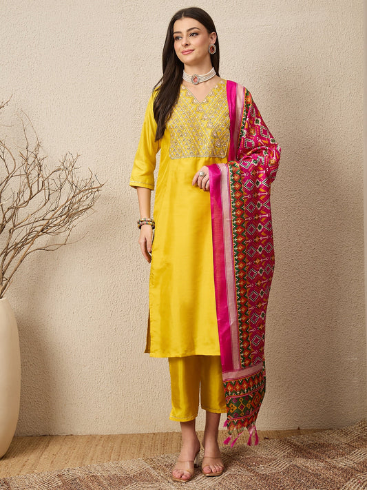 Sonali Women Kurta and Trousers Pant Set - FitVibe Fashion