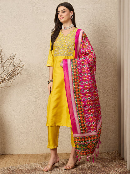 Sonali Women Kurta and Trousers Pant Set - FitVibe Fashion