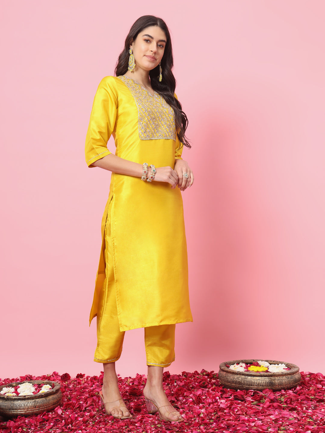 Meherbaan  Women Kurta and Trousers Pant Set Silk Blend - FitVibe Fashion