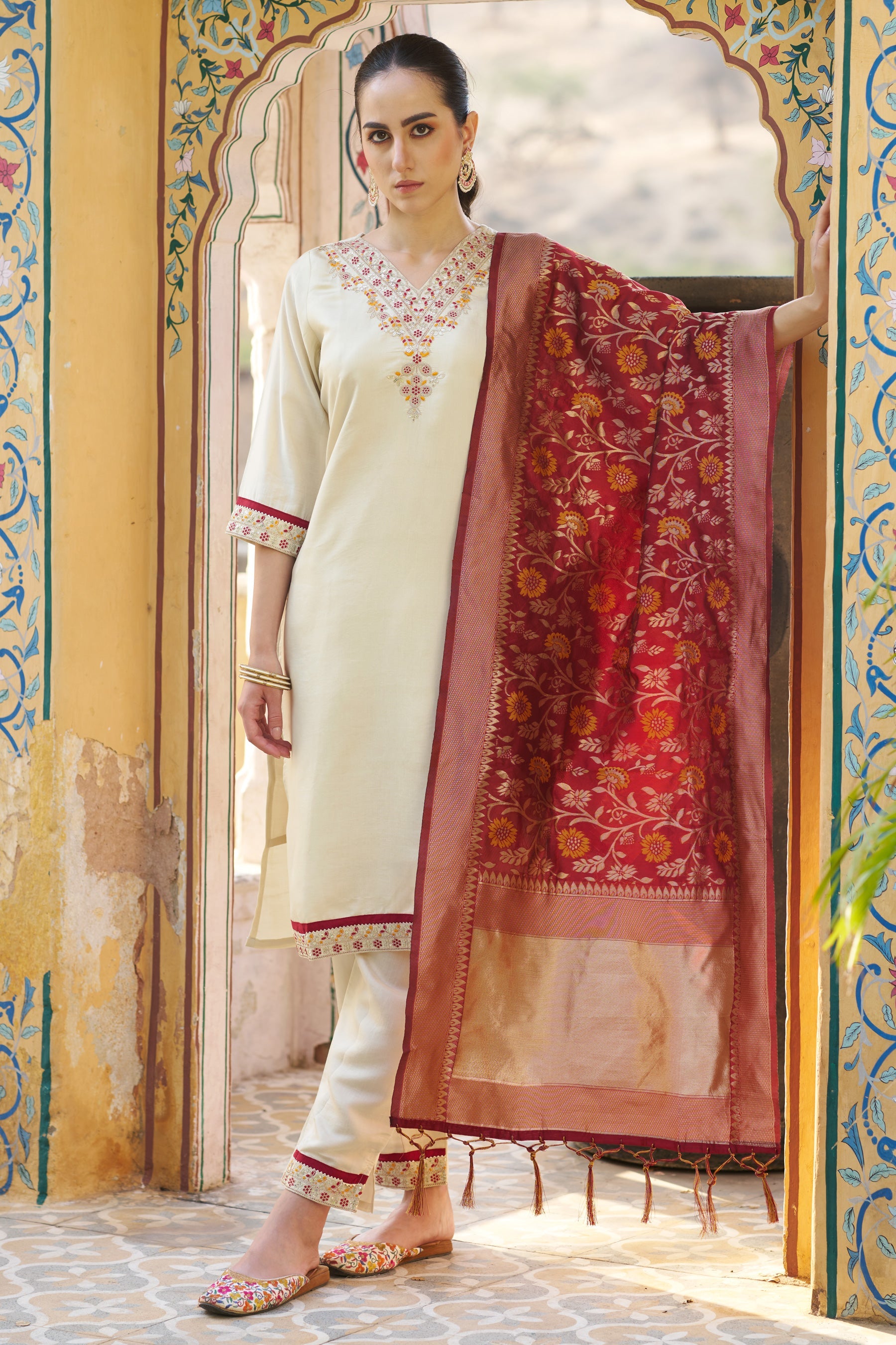 Jeevika Women Kurta and Pant Sets Silk Blend Fabric - FitVibe Fashion