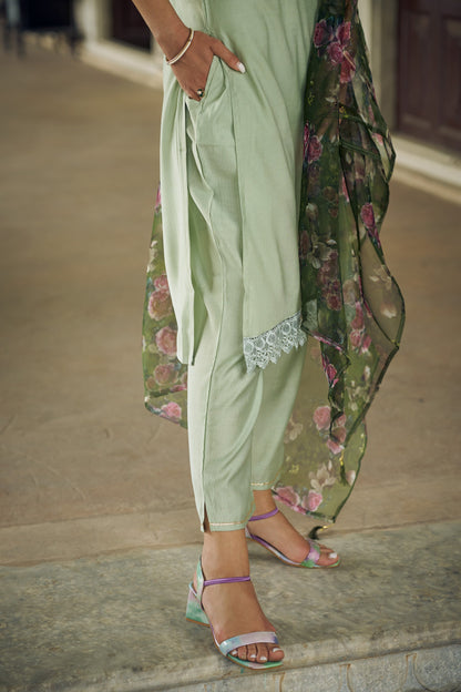 Kanchana Women Kurta and Pant Sets Viscose Rayon Fabric - FitVibe Fashion