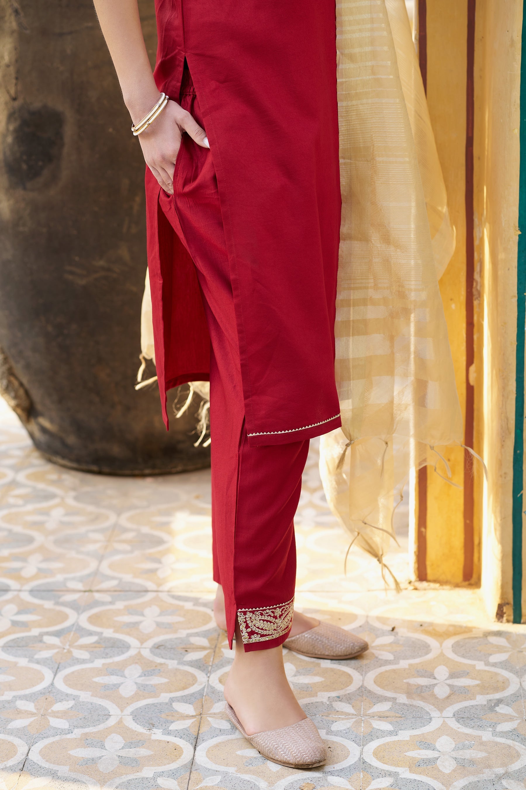 Apsara Women Kurta and Pant Sest Viscose Rayon - FitVibe Fashion