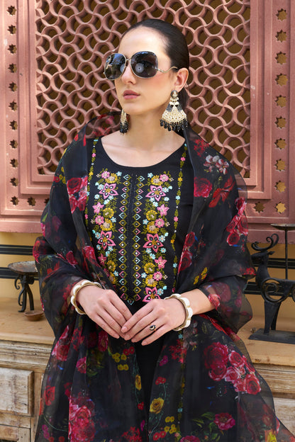 Surbhi Women Kurta and Pant Sets Viscose Rayon Fabric - FitVibe Fashion