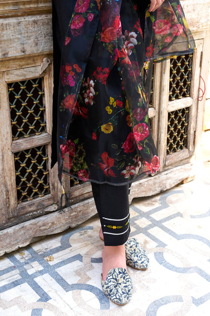 Surbhi Women Kurta and Pant Sets Viscose Rayon Fabric - FitVibe Fashion