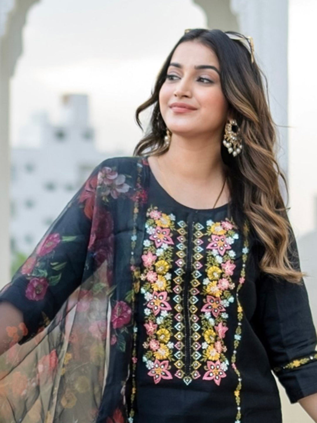 Vrishti Women Kurta and Pant Sets Viscose Rayon Fabric - FitVibe Fashion