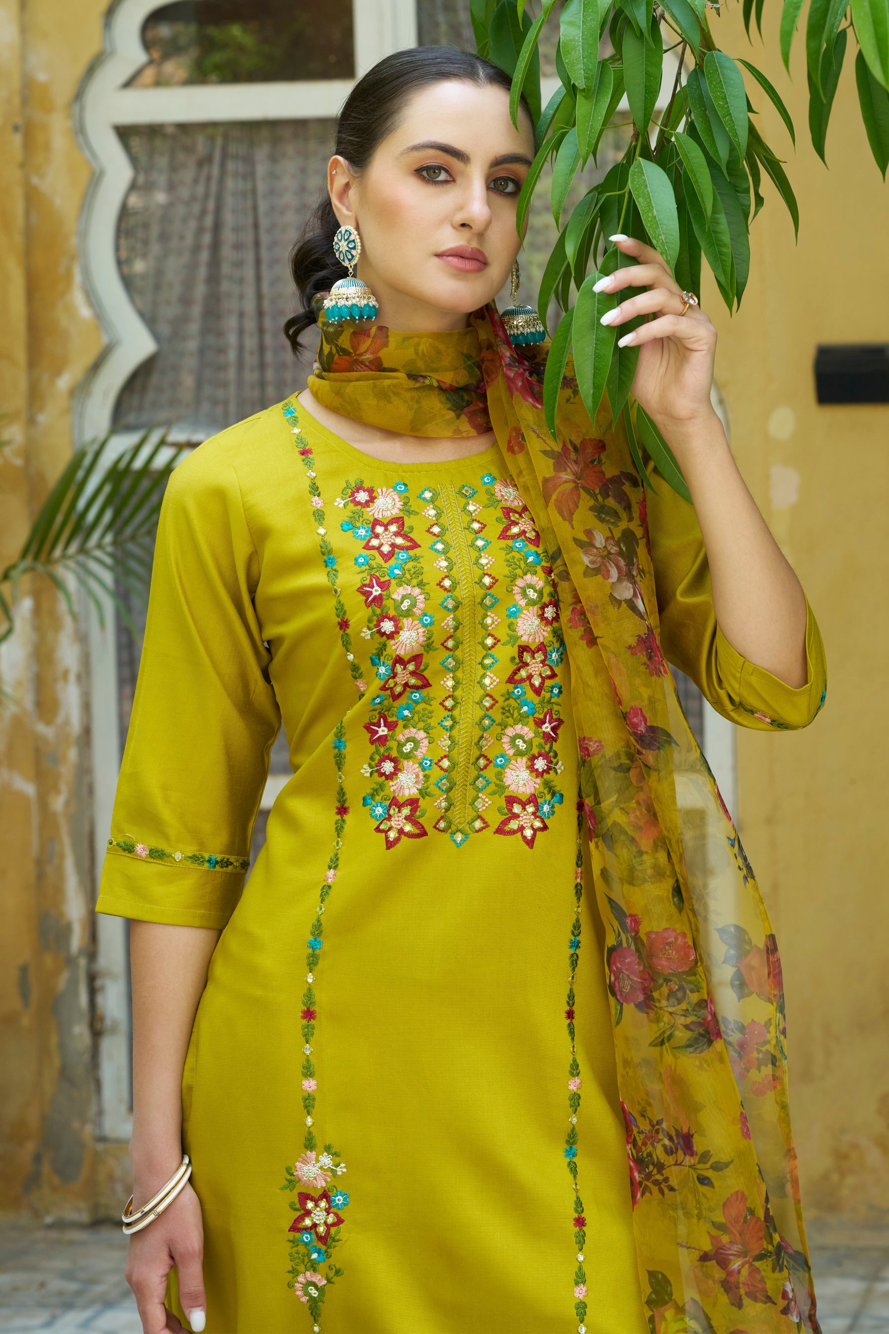 Reshmi Women Kurta and Pant Sets Viscose Rayon Fabric - FitVibe Fashion