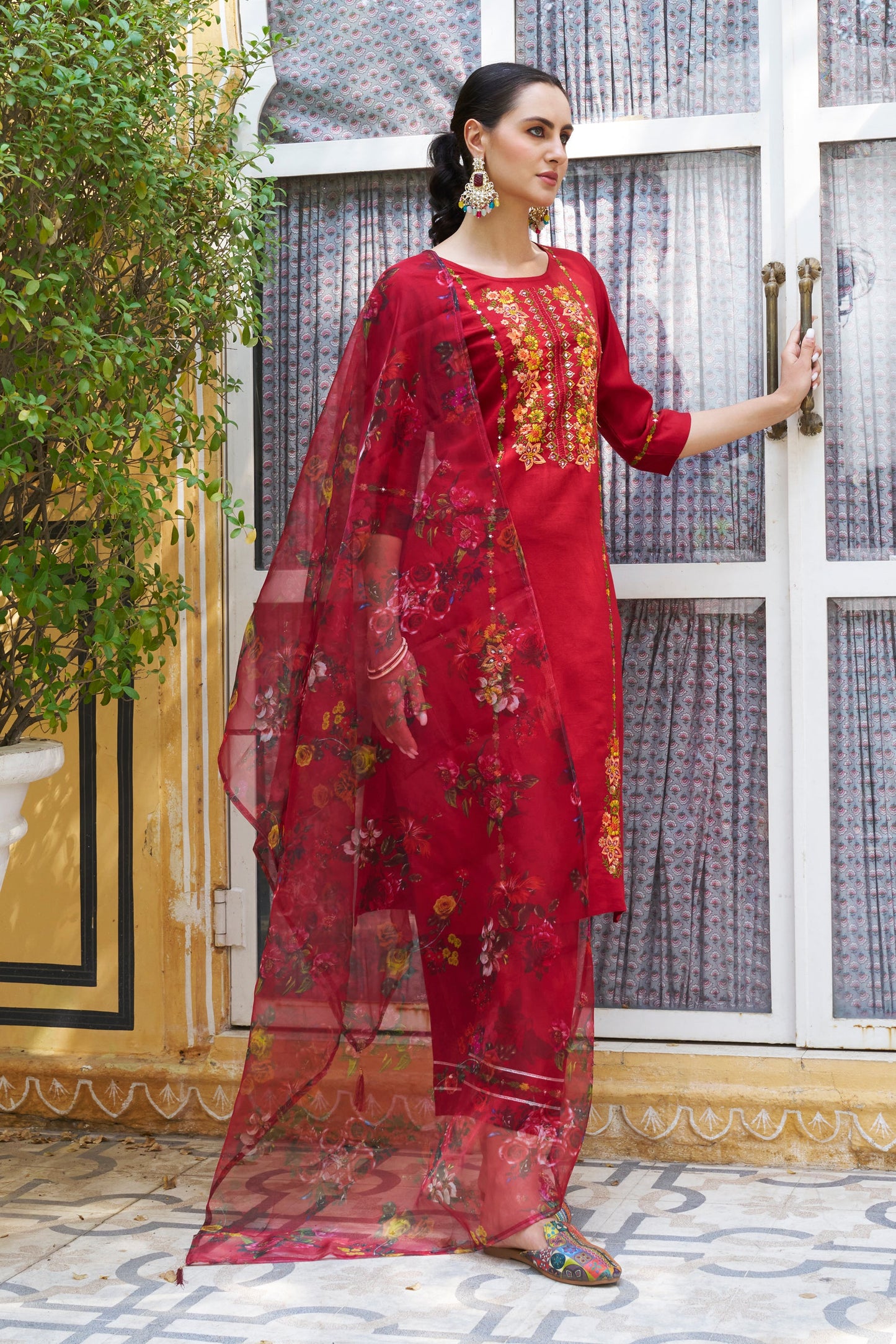 Mehak Women Kurta and Pant Sets Viscose Rayon Fabric - FitVibe Fashion