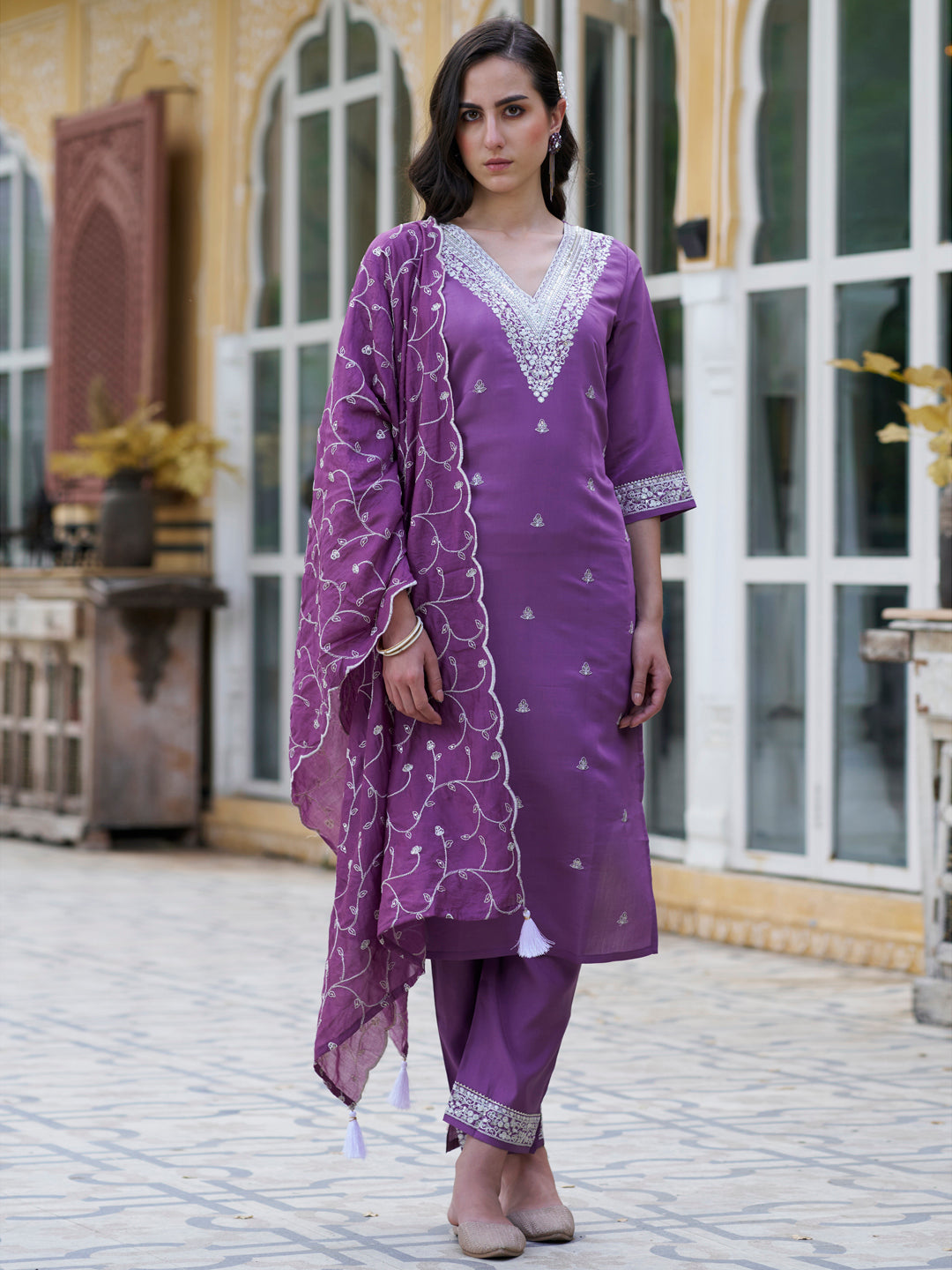 Shehnai Women Kurta and Pant Sets Silk Blend Fabric - FitVibe Fashion