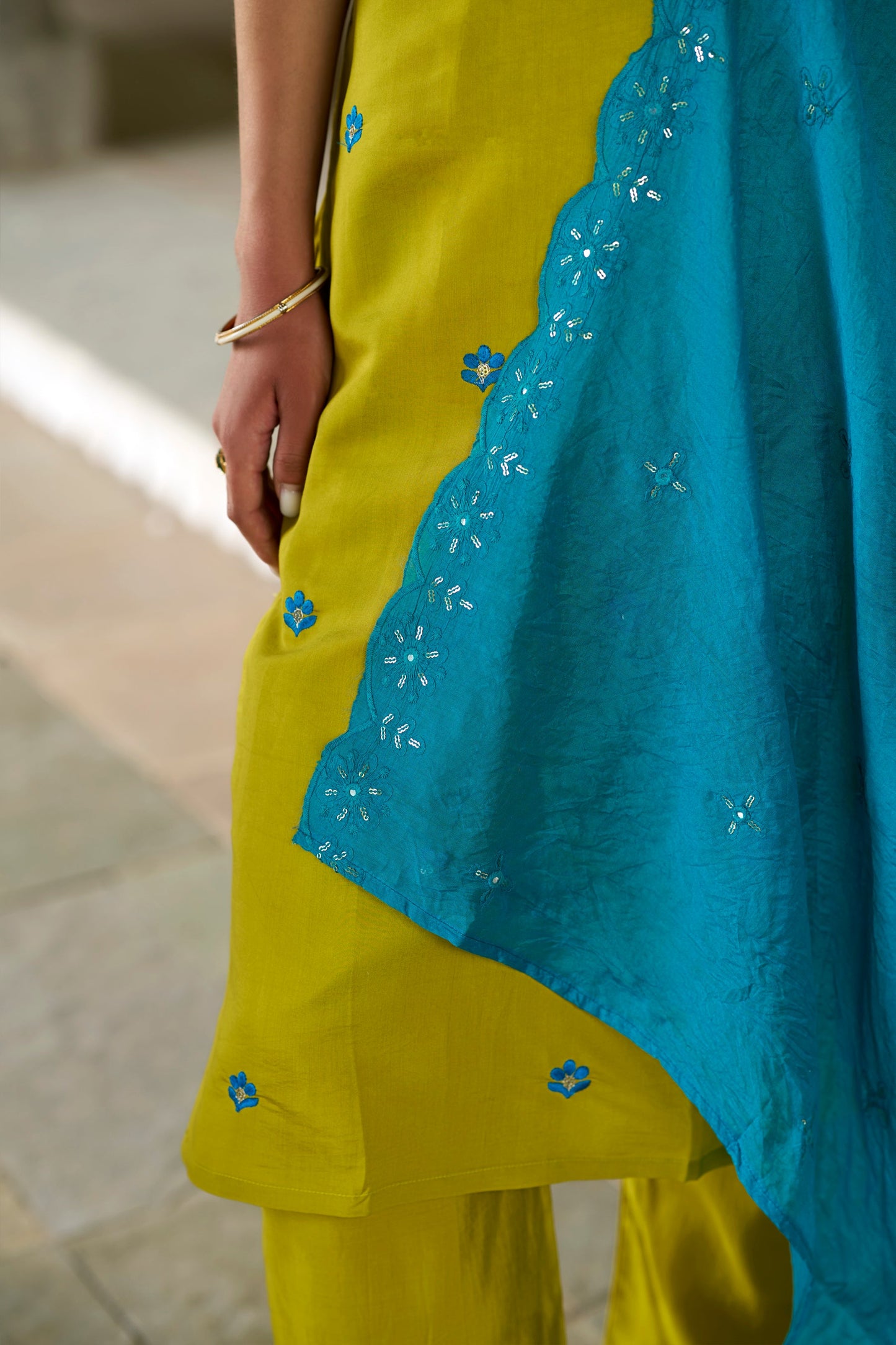 Chandni Women Kurta and Pant Sets Silk Blend Fabric - FitVibe Fashion