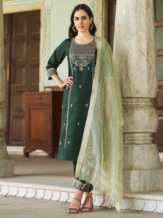 Raagini Women Kurta and Pant Sest Viscose Rayon - FitVibe Fashion