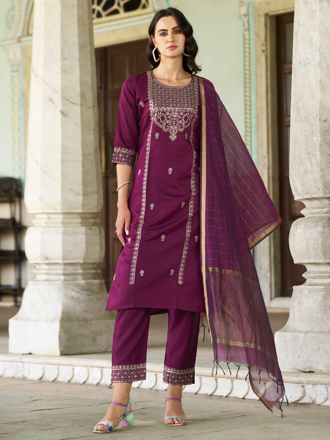 Rajsi Women Kurta and Pant Sest Viscose Rayon - FitVibe Fashion