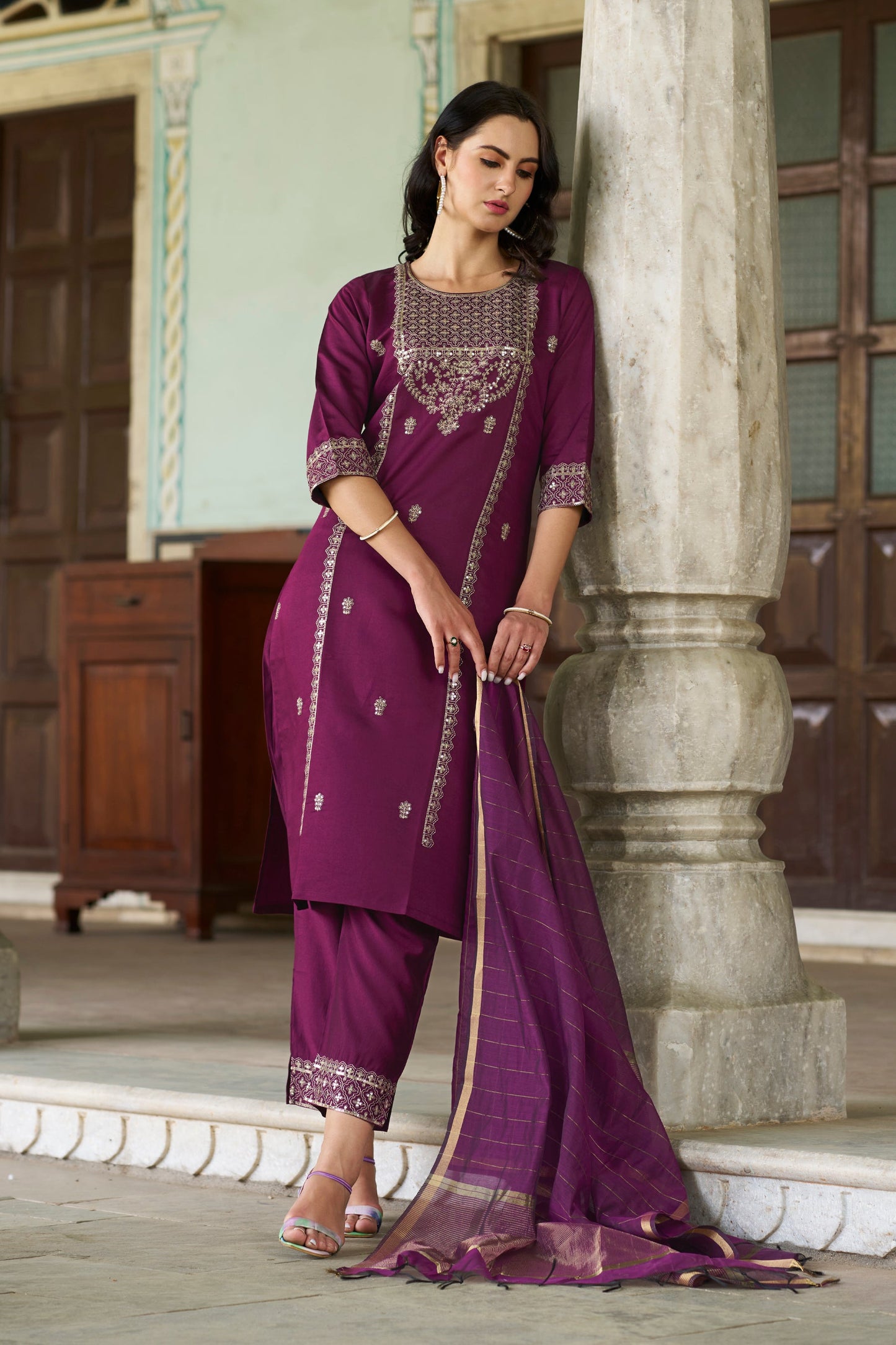 Rajsi Women Kurta and Pant Sest Viscose Rayon - FitVibe Fashion