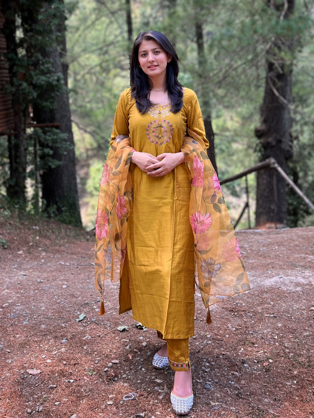 Radhika Women Kurta and Pant Sets Cotton Silk Fabric - FitVibe Fashion