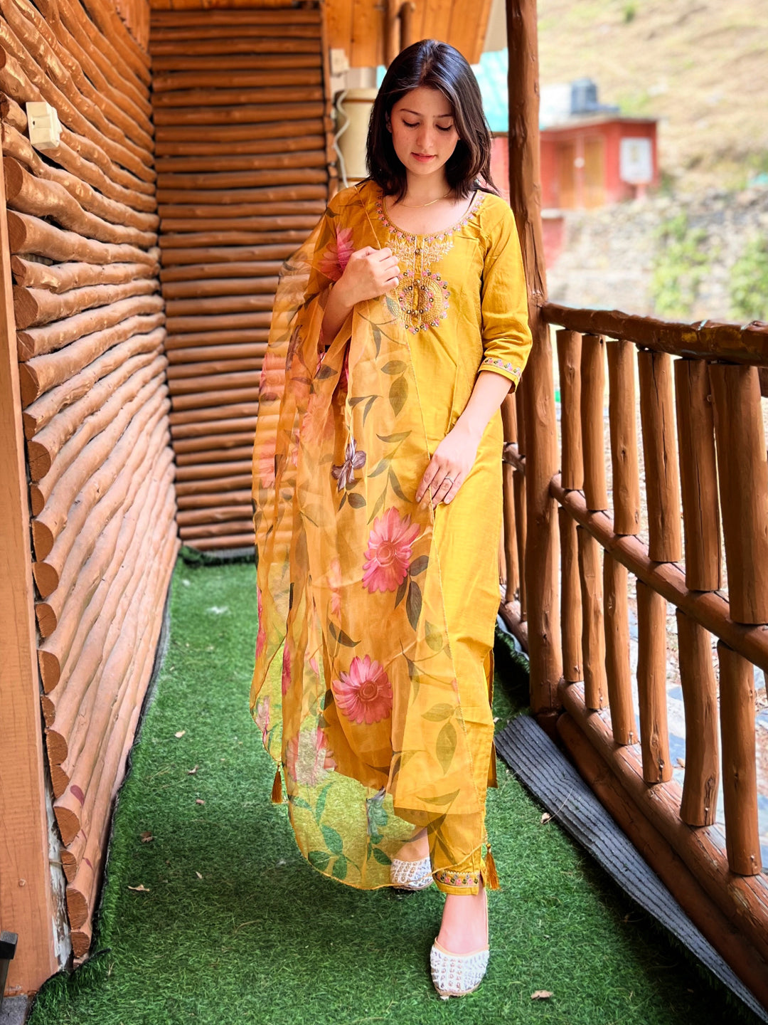 Radhika Women Kurta and Pant Sets Cotton Silk Fabric - FitVibe Fashion