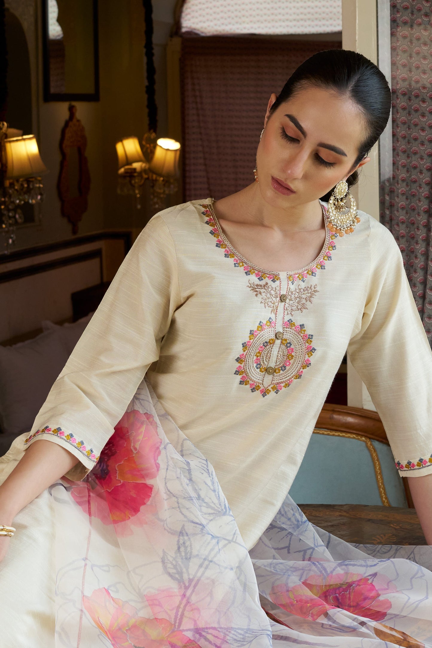 Pratha Women Kurta and Pant Sets Cotton Silk Fabric - FitVibe Fashion