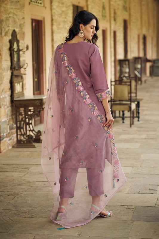 Utsav Women Kurta and Pant Sets Viscos Roman Silk Fabric - FitVibe Fashion