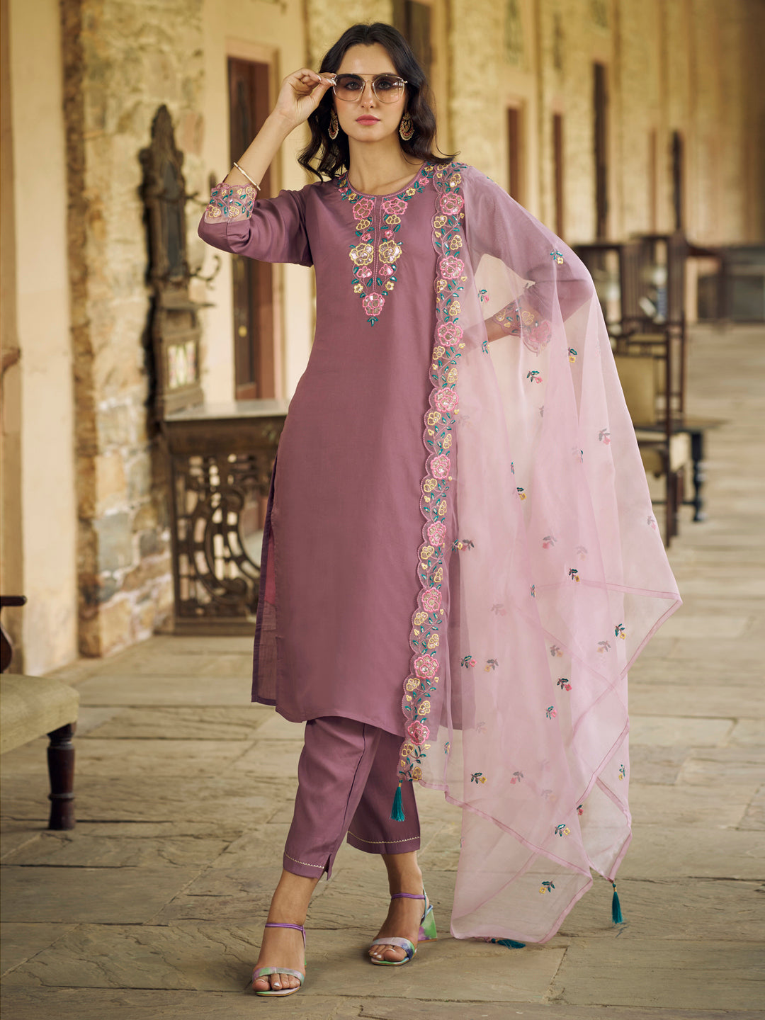 Utsav Women Kurta and Pant Sets Viscos Roman Silk Fabric - FitVibe Fashion