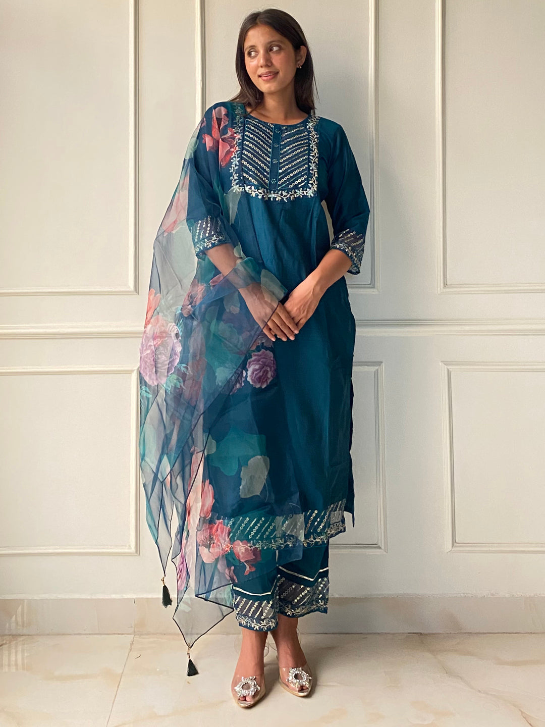 Ikat Women Kurta and Pant Sets Cotton Silk Fabric - FitVibe Fashion