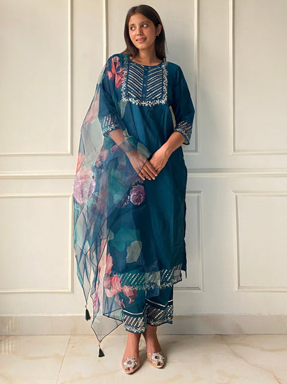 Ikat Women Kurta and Pant Sets Cotton Silk Fabric - FitVibe Fashion