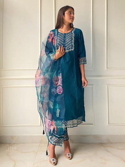 Ikat Women Kurta and Pant Sets Cotton Silk Fabric - FitVibe Fashion