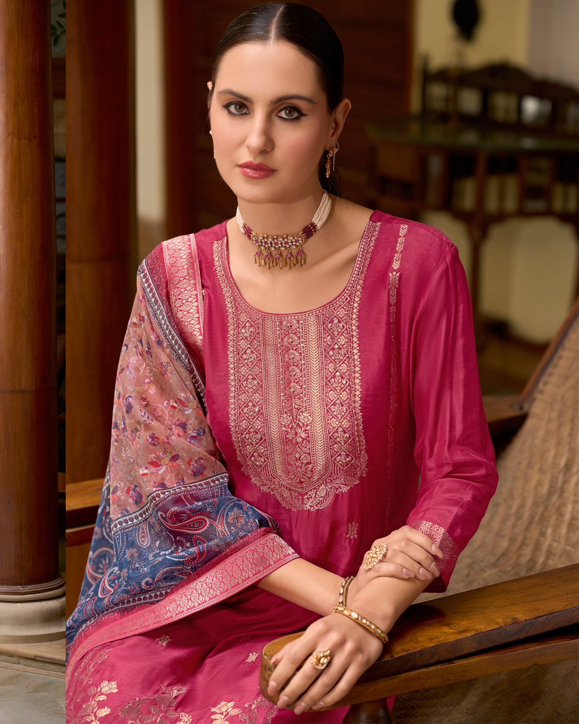 Zarqash Viscose Self Jacquard Women Kurta and Trouser Duppata Set - FitVibe Fashion