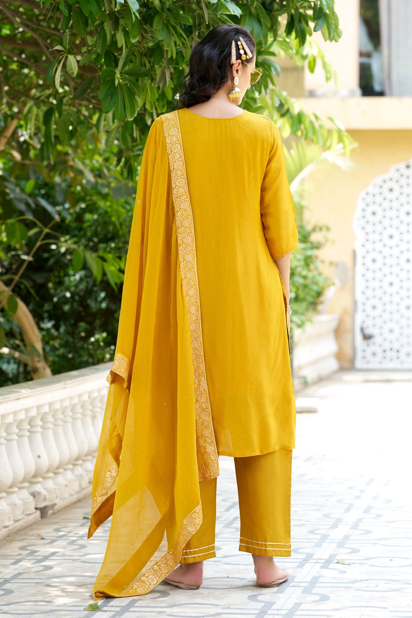 Vivah Women Kurta and Pant Sets Dupatta Viscose Rayon Silk Blend with Handwork - FitVibe Fashion