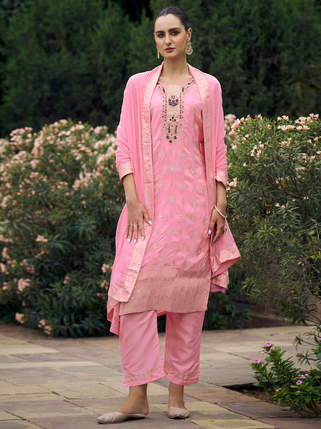 Roobina Women Kurta and Pant Sets Dupatta Viscose Rayon Silk Blend with Handwork - FitVibe Fashion