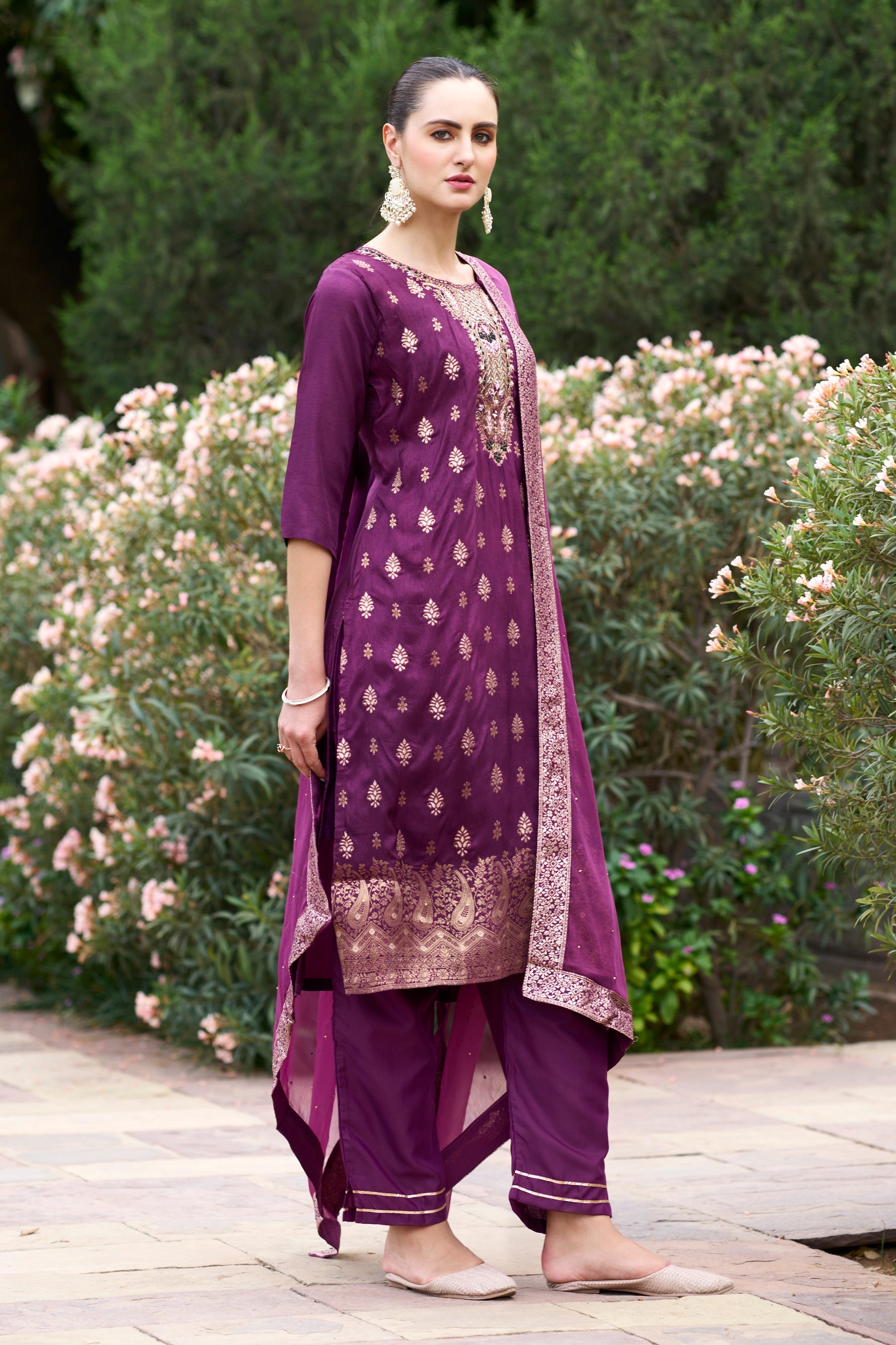 Radha Women Kurta and Pant Sets Dupatta Viscose Rayon Silk Blend with Handwork - FitVibe Fashion