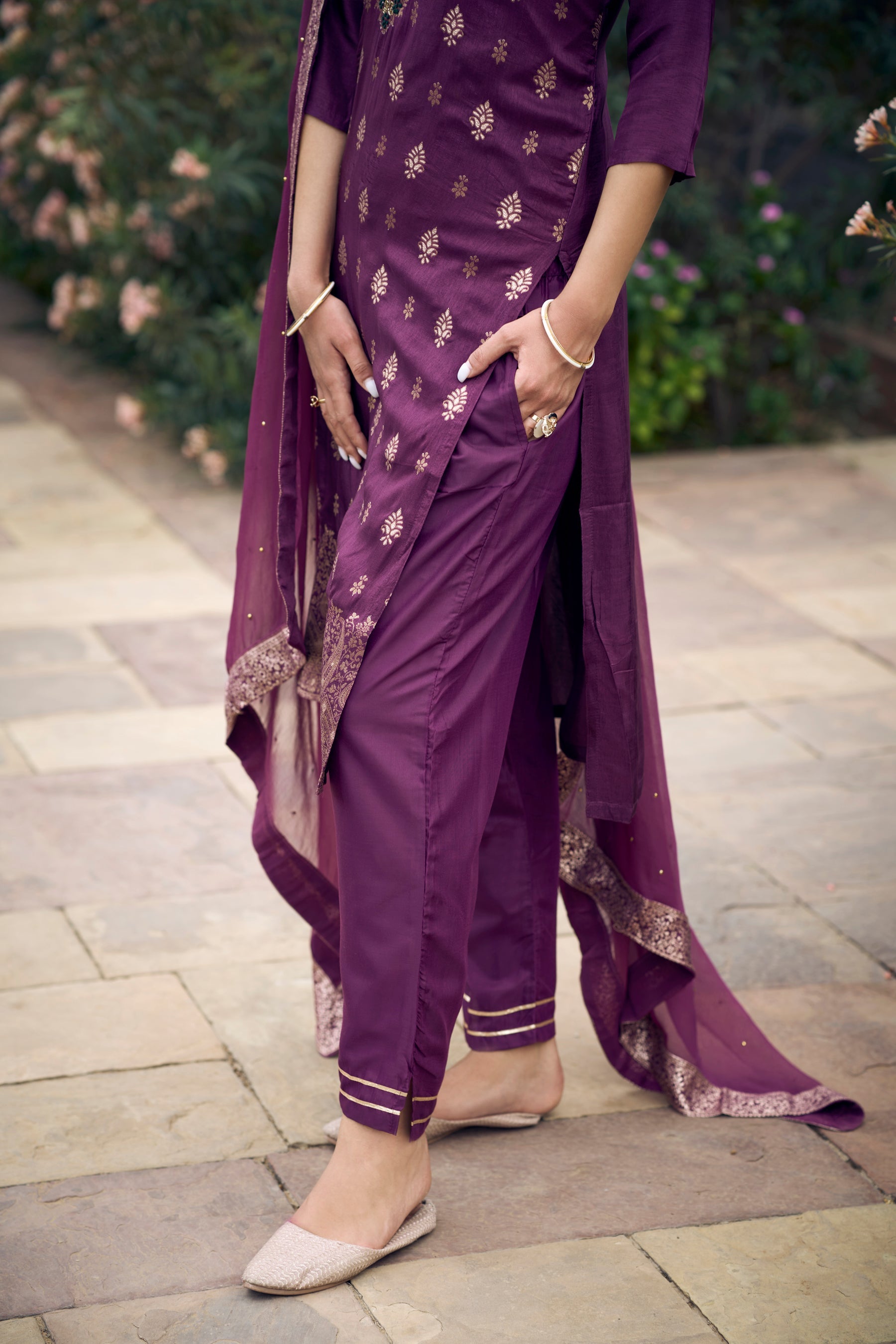 Radha Women Kurta and Pant Sets Dupatta Viscose Rayon Silk Blend with Handwork - FitVibe Fashion