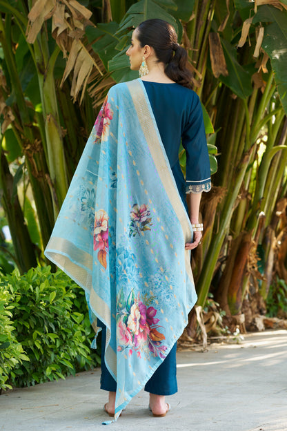 Gulaabo Women Kurta and Pant Viscose Rayon Fabric - FitVibe Fashion