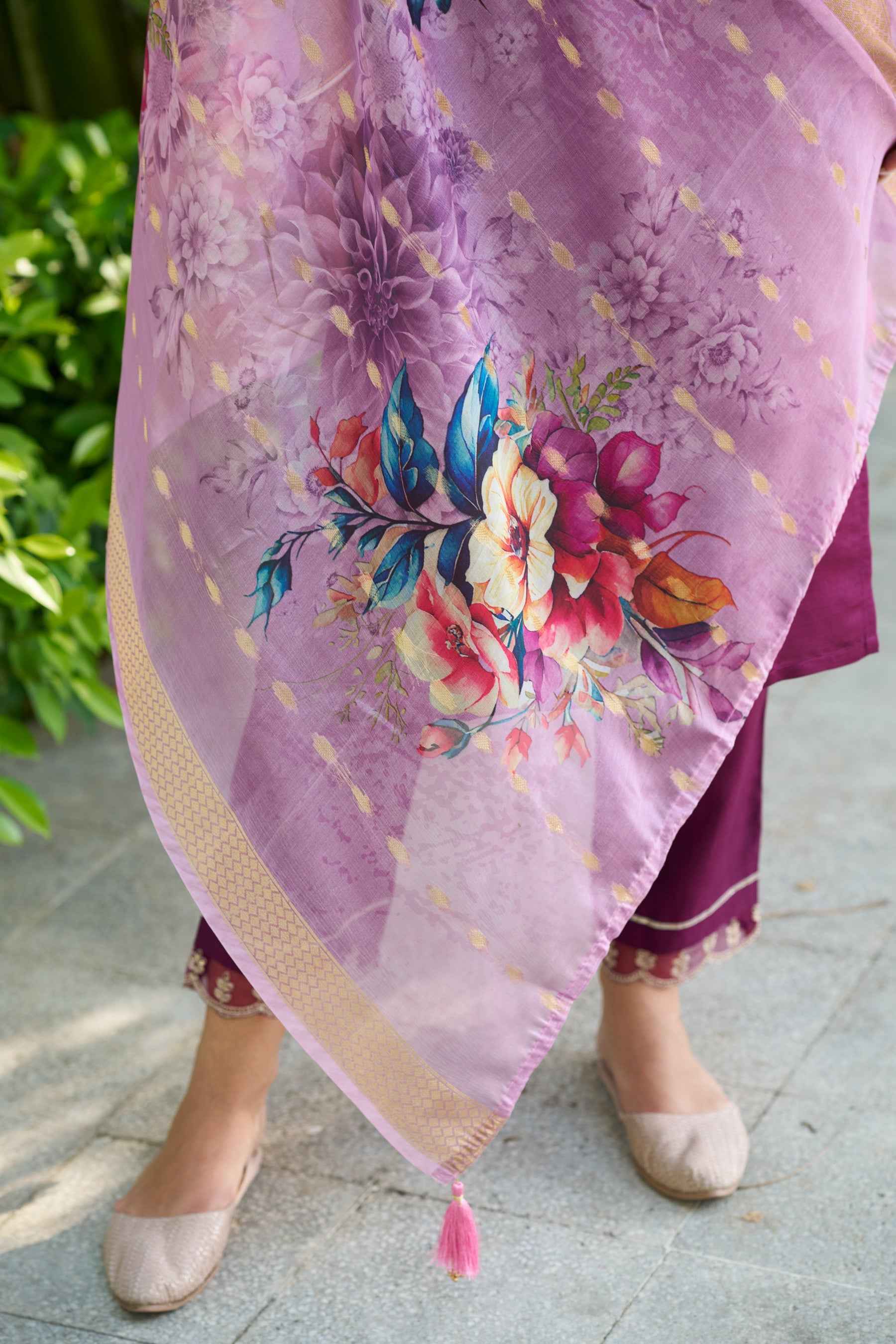 Aarambh Women Kurta and Pant Viscose Rayon Fabric