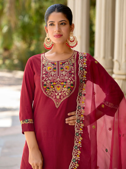 Smriti Viscose Rayon Kurta and Pant - FitVibe Fashion