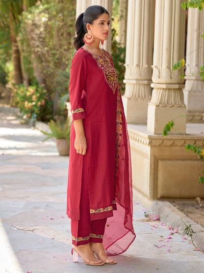 Smriti Viscose Rayon Kurta and Pant - FitVibe Fashion