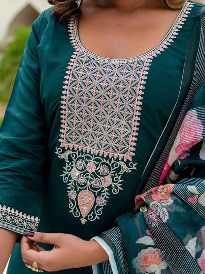 Aayushi Women’s Viscose Roman Silk Embroidery Straight Kurta Pant with Dupatta Set