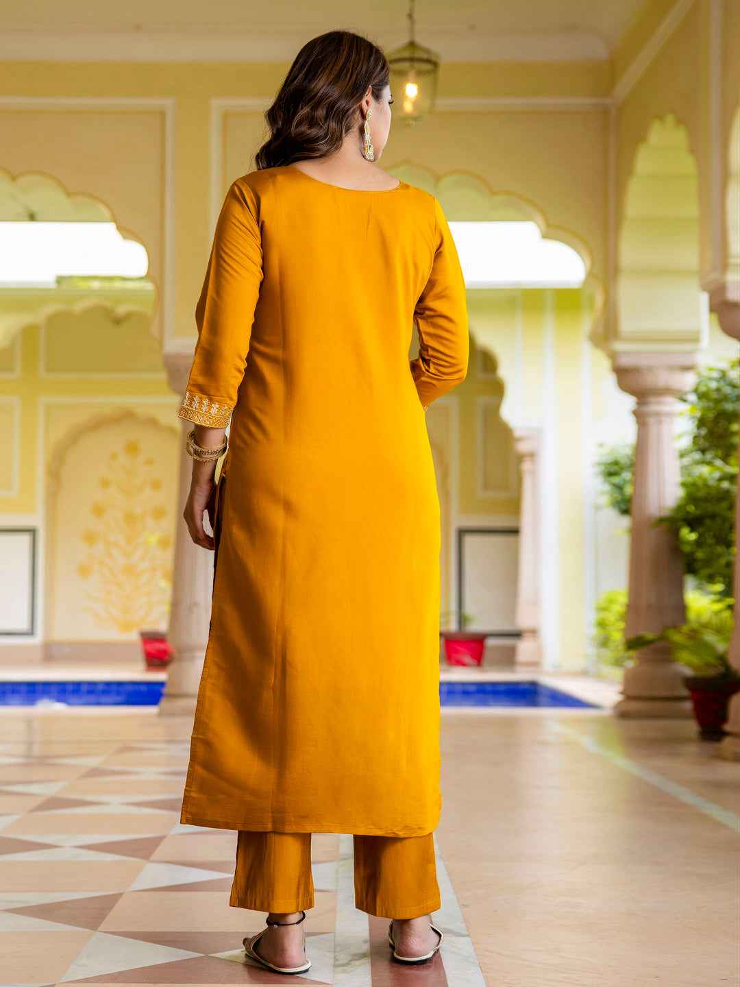 Alisha Women’s Viscose Roman Silk Embroidery Straight Kurta Pant with Dupatta Set