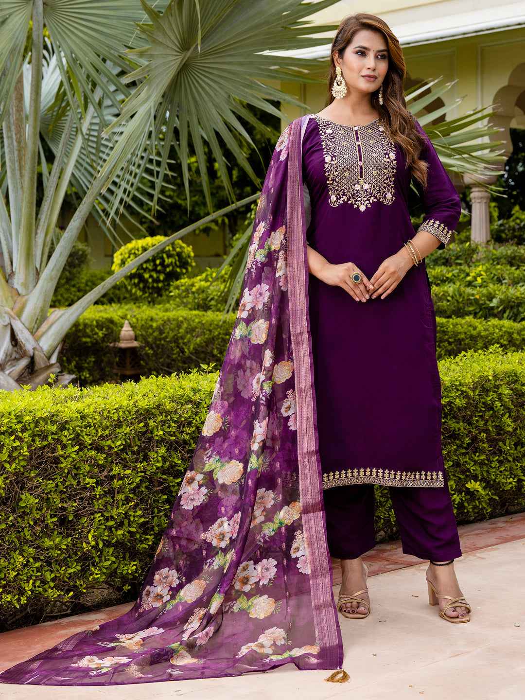 Anamika Women’s Viscose Roman Silk Embroidery Straight Kurta Pant with Dupatta Set