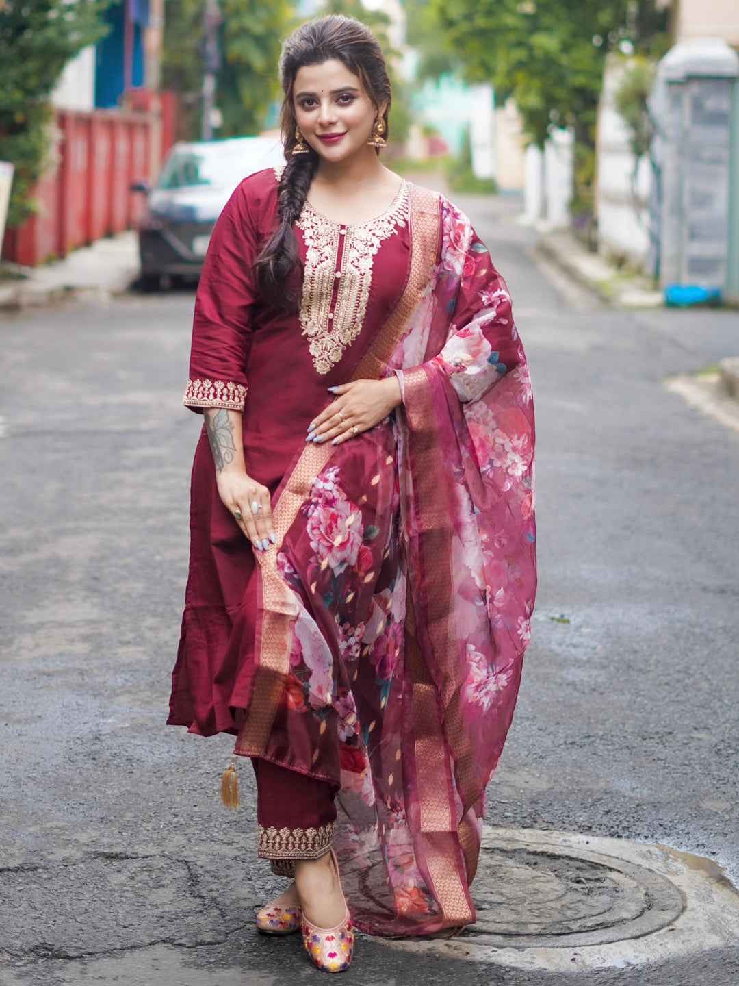 Aashaya Women’s Viscose Roman Silk Embroidery Straight Kurta Pant with Dupatta Set