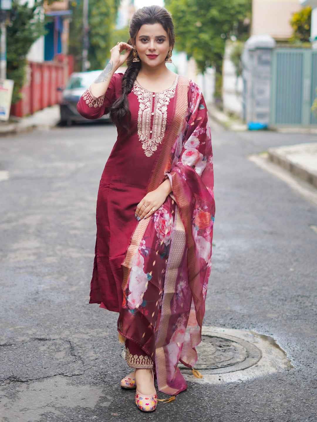 Aashaya Women’s Viscose Roman Silk Embroidery Straight Kurta Pant with Dupatta Set