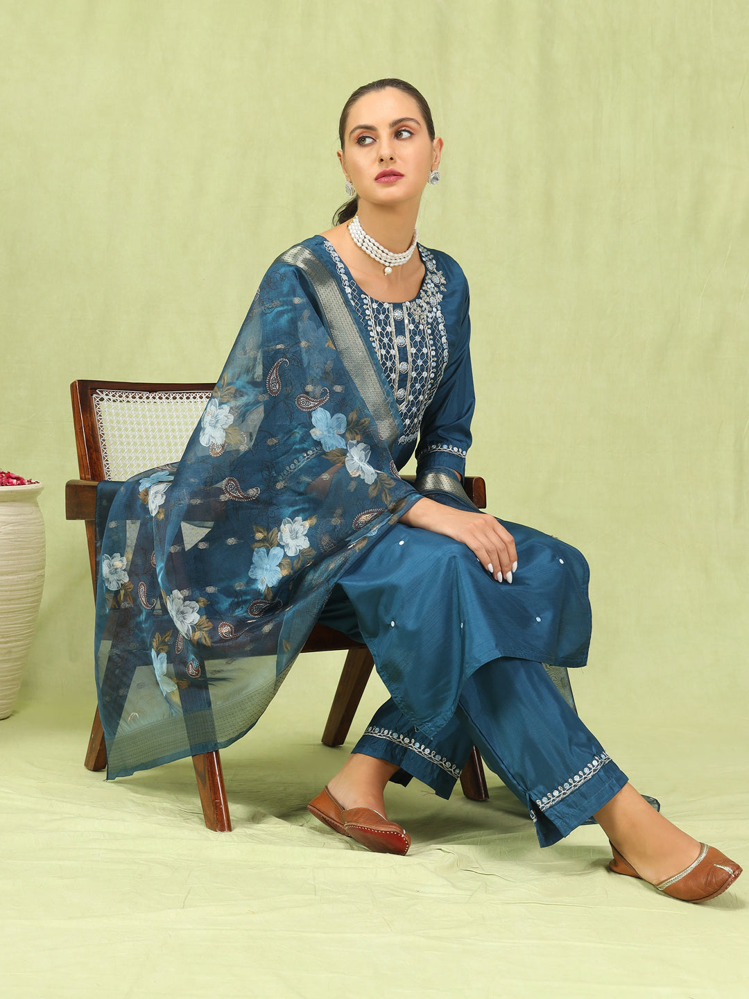 Bhairavi Women Kurta and Trousers Pant Set Silk Blend - FitVibe Fashion