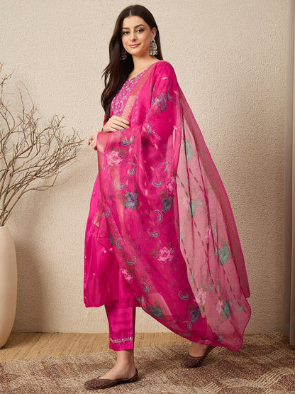 Mahek Rani Women Silk Blend Kurta and Trousers Pant Set - FitVibe Fashion