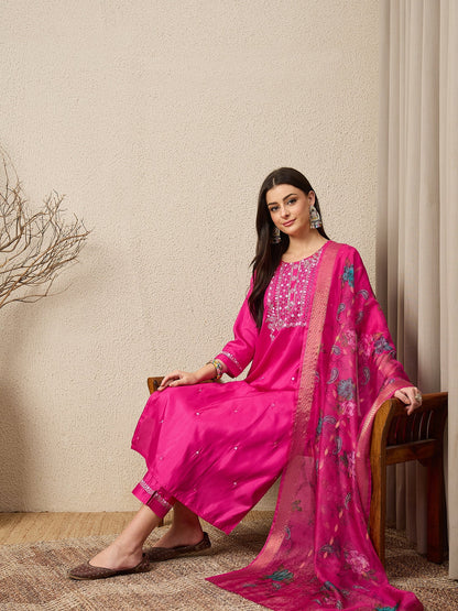 Mahek Rani Women Silk Blend Kurta and Trousers Pant Set - FitVibe Fashion