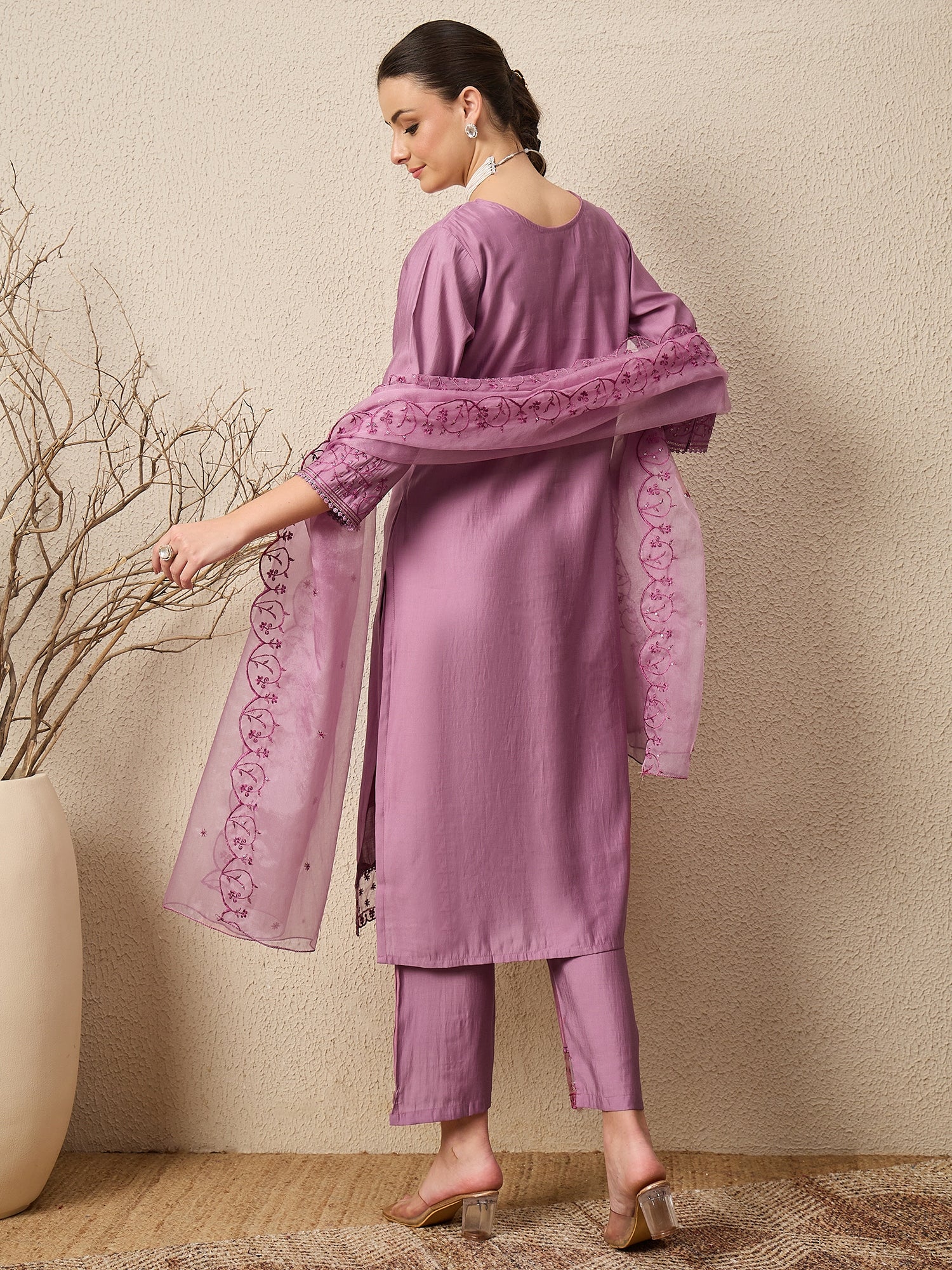 Nayika Lavender Women Silk Blend Kurta and Trousers Pant Set - FitVibe Fashion