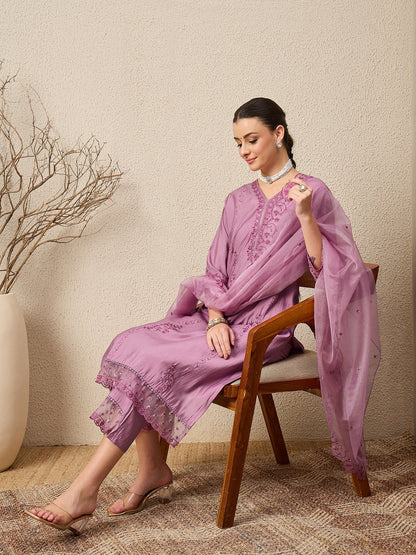 Nayika Lavender Women Silk Blend Kurta and Trousers Pant Set - FitVibe Fashion