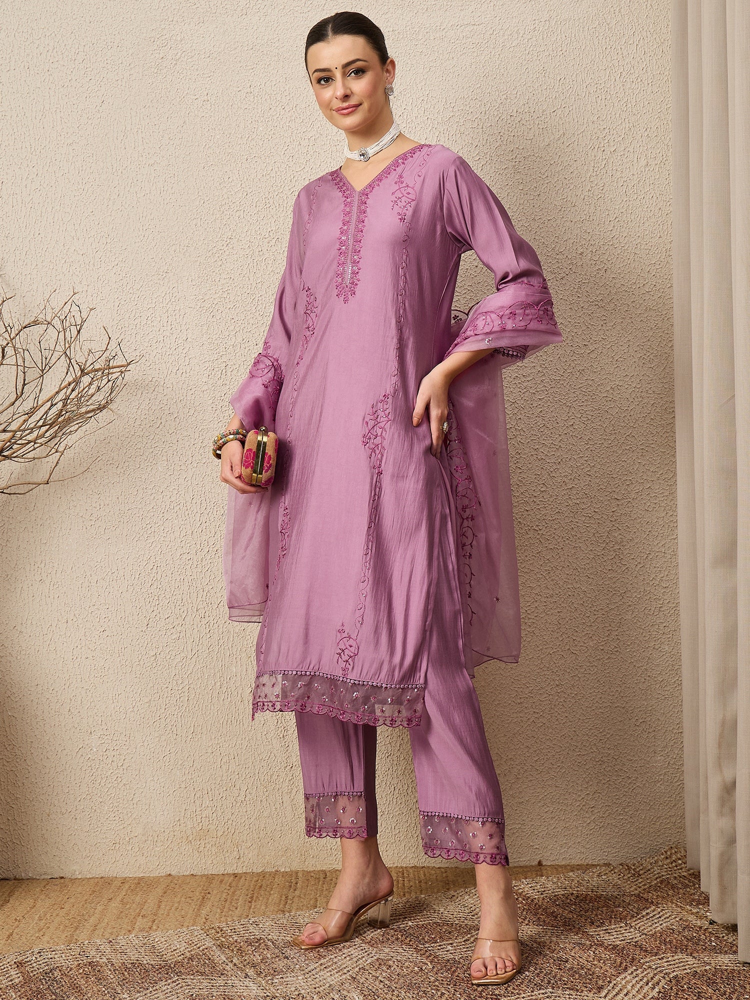 Nayika Lavender Women Silk Blend Kurta and Trousers Pant Set - FitVibe Fashion