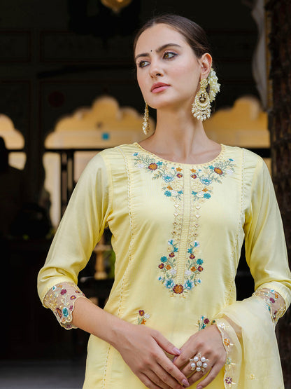 Women Kurta and Pant Sets Viscose Roman Silk Fabric - FitVibe Fashion