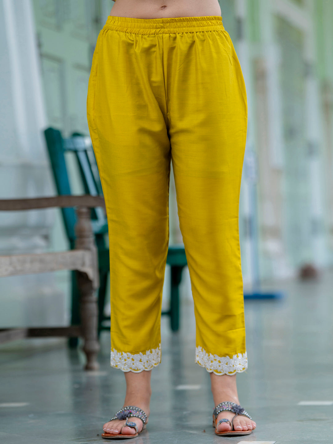 Women Silk Blend Kurta Pant Dupatta Set - FitVibe Fashion