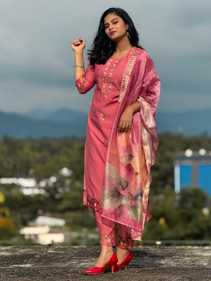 Peach Women's Embroidered Yoke Design Straight Kurta Set suits - FitVibe Fashion