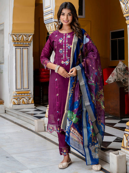 Women Silk Blend Kurta Pant Dupatta Set - FitVibe Fashion